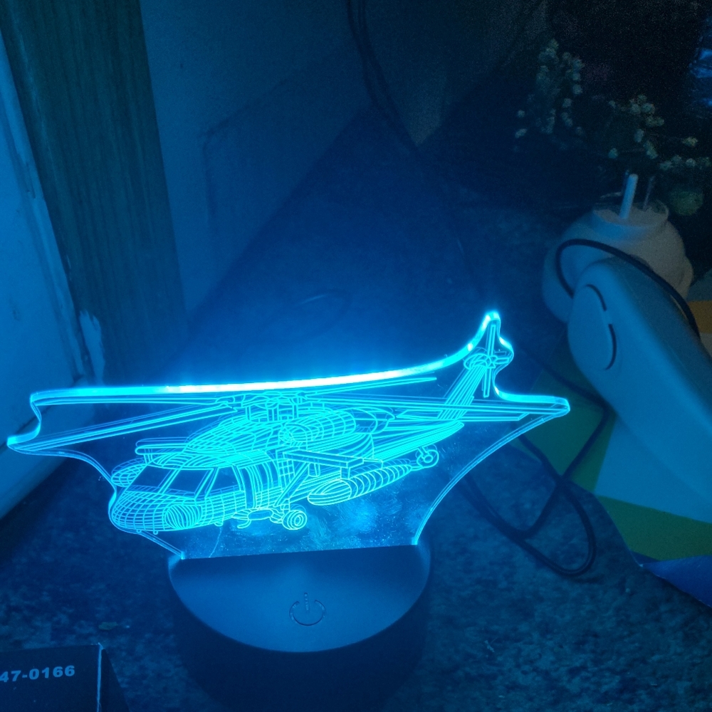 NWOT 3D LED Nightlight/TABLE LAMP - HELICOPTER 🚁
